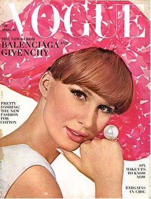 Vintage Vogue magazine covers - wah4mi0ae4yauslife.com - Vintage Vogue April 1964.jpg